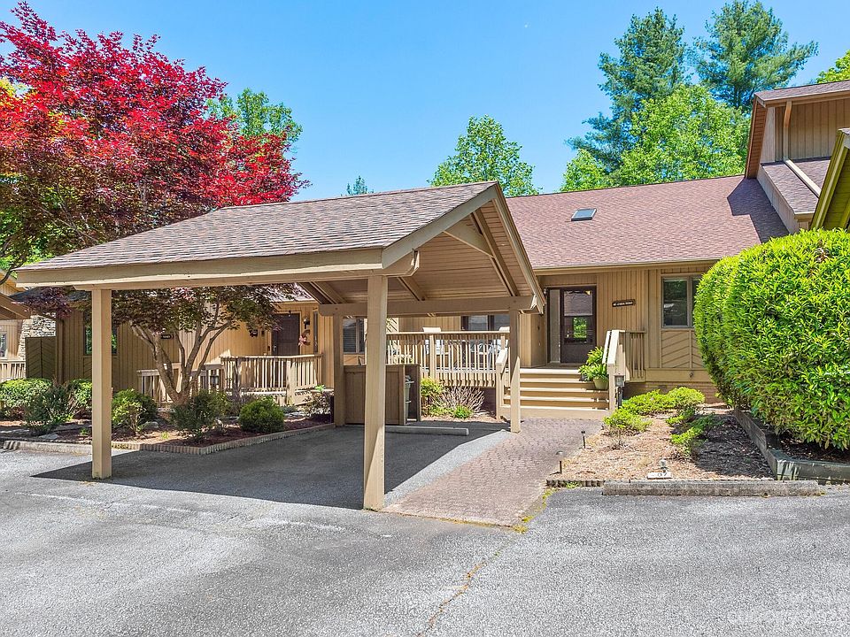 407 White Oak Dr, Hendersonville, NC 28791 Zillow