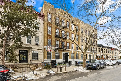 245 Midwood St #1 Photo 1 245 Midwood St #1 Photo 1