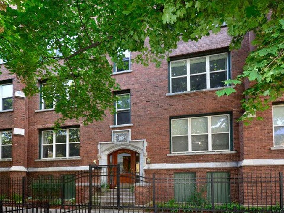 1st image of 7510 N Greenview Ave APT 3