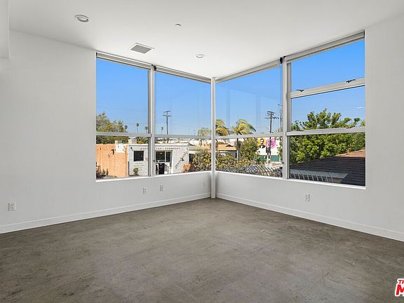 4th image of 660 Rose Ave APT 1