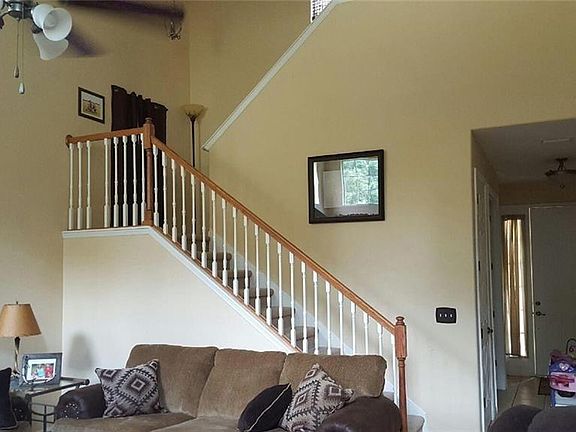 5th image of 3185 Oak Brook Ln