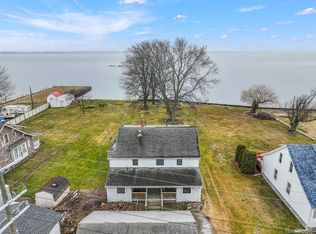 8397 Dixie Hwy, Ira, MI 48023