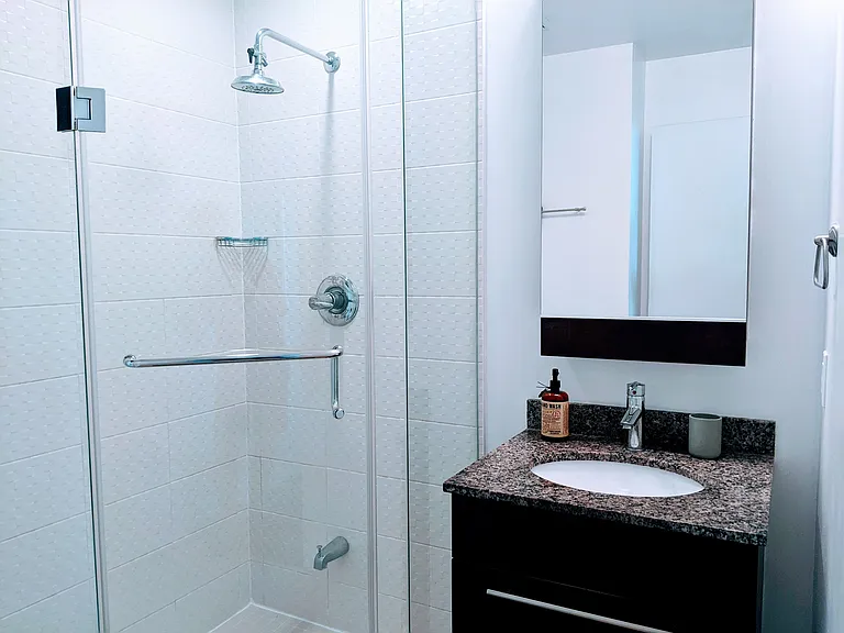 500 Sherbourne St #1808 — Photo 7