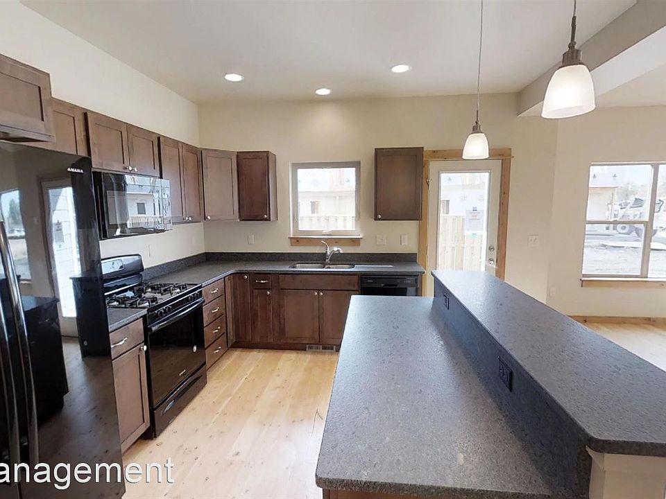 1st image of 118 Naomi Rose Ln #118