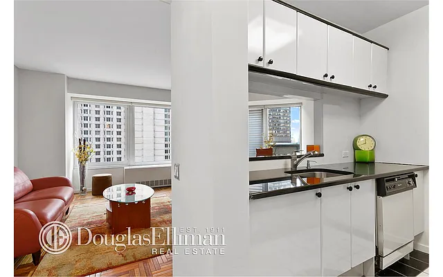 Rented by Douglas Elliman | media 14