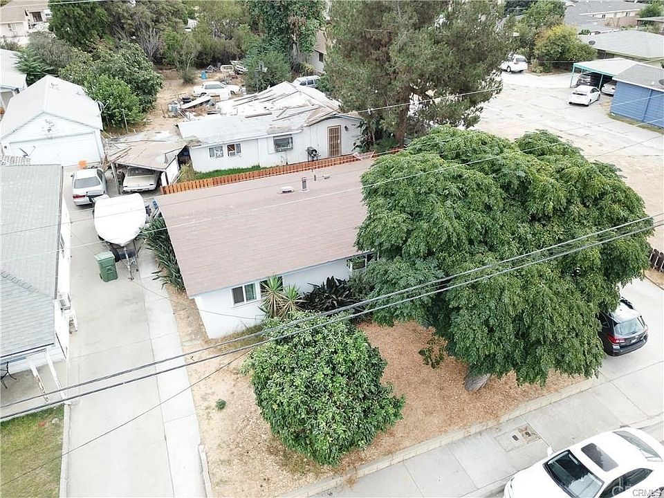 1st image of 3336 Burton Ave