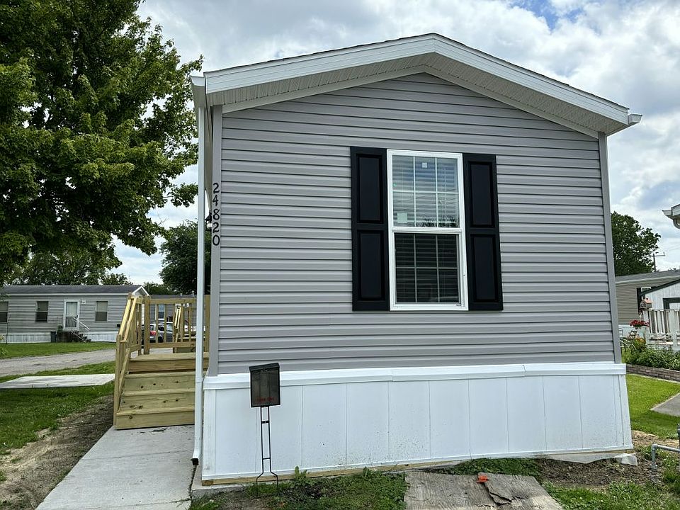 1st image of 24820 N Morgan Ct