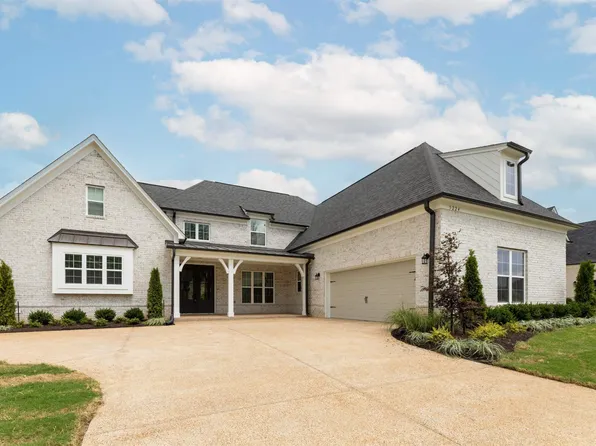 5224 Saffron Spring Dr #3, Lakeland, TN 38002