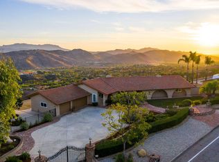 12082 Presilla Rd, Camarillo, CA 93012