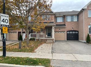 52 Coleridge Dr, Newmarket, ON L3X 2T6