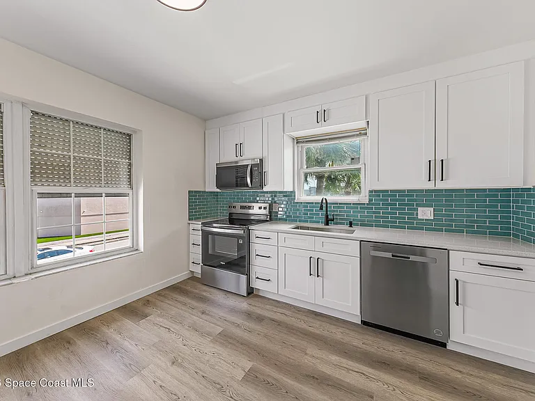 1008 E Strawbridge Ave — Photo 13