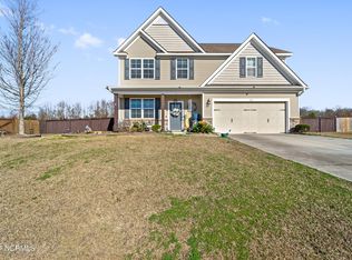171 River Winding Rd, Jacksonville, NC 28540