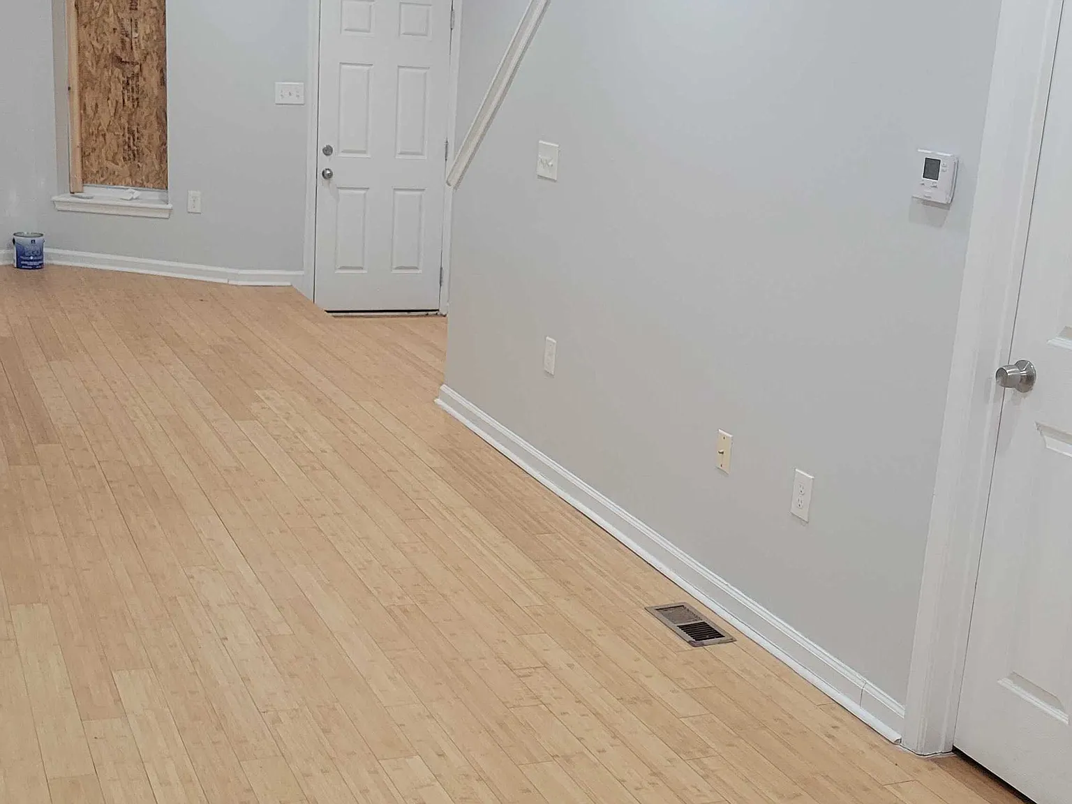 3 bed, $1,500 — Photo 2
