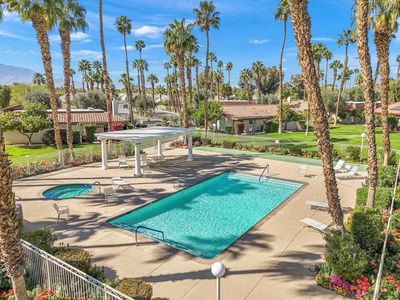 41930 Largo, Palm Desert, CA, 92211