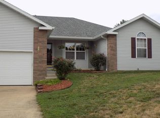 198 Shady Acres Cir, Nixa, MO 65714