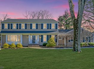 87 Candace Ln, Chatham, NJ 07928