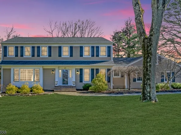 87 Candace Ln, Chatham Twp., NJ 07928