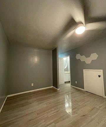 4th image of 1637 W Culver St #2