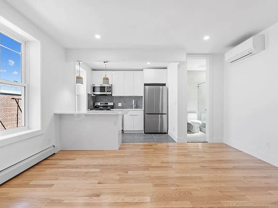 1st image of 32-03 35th Ave #2