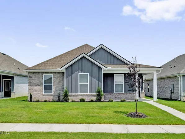 8160 Bankhead Dr, Olive Branch, MS 38654