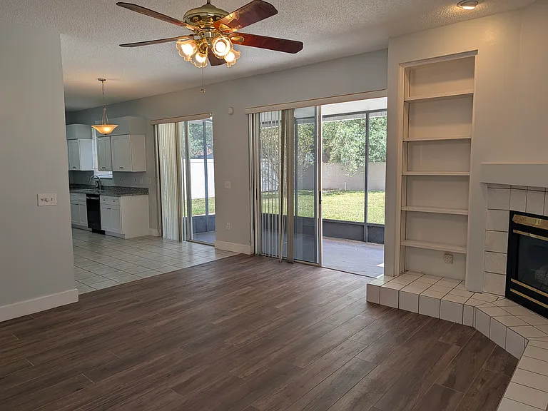 11435 Georgetown Cir — Photo 8