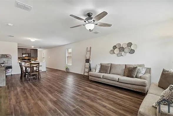 6012 Parkview Hills Ln — Photo 10