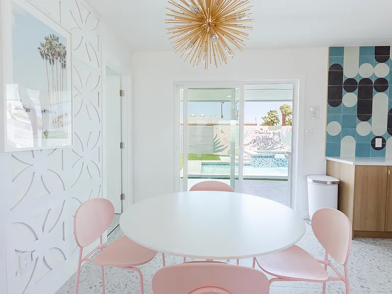 390 W Palm Vista Dr — Photo 15
