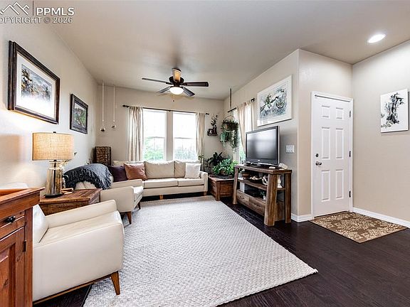 5th image of 1711 Portland Gold Dr