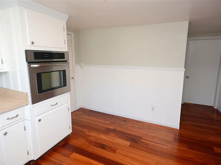 406 High Point Ave — Photo 14