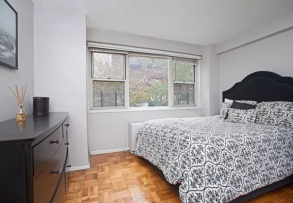 2nd image of 321 E 48th St APT 2H