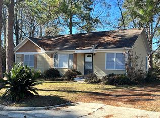 1610 Chesnutt Ave, Tifton, GA 31794