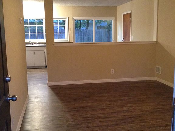 4th image of 8243 Glen Lark