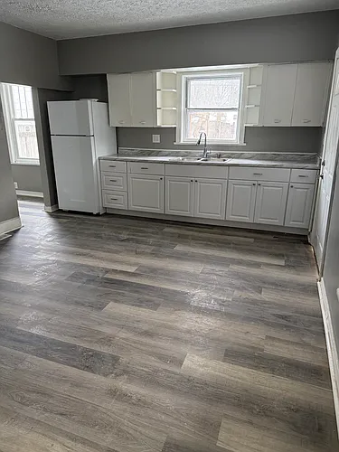 212 Nassau St #1 Photo 1