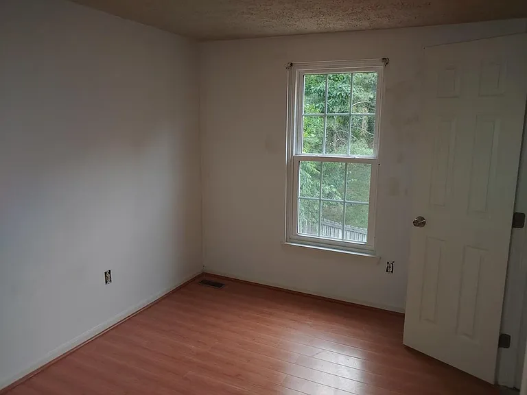 8915 Oxley Forest Ct — Photo 10