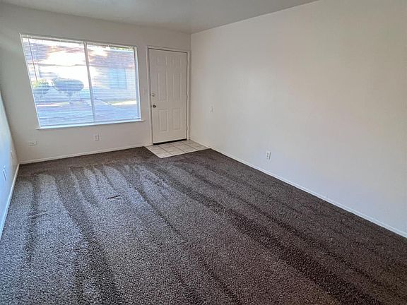 4th image of 461 Minnewawa Ave APT 103