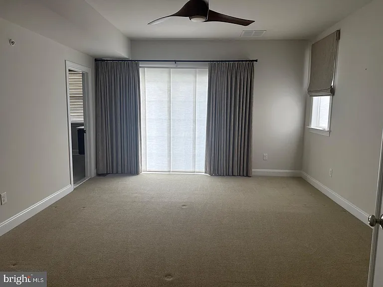 201 Charles Ellis Dr #201 — Photo 11