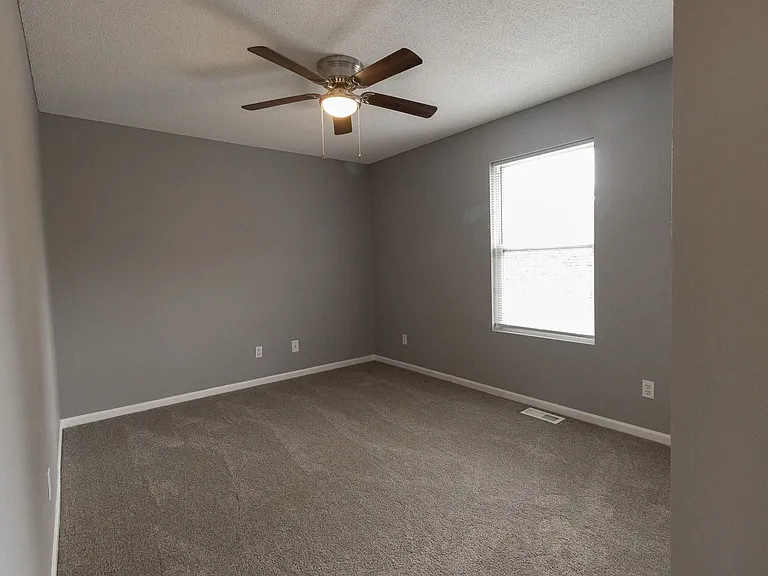 4903 Moniteau Ct — Photo 9