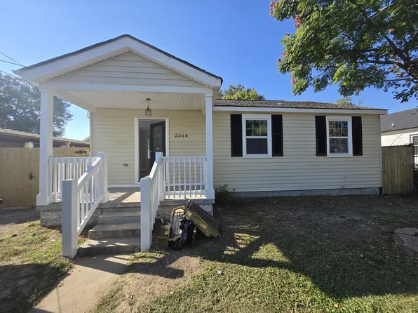 2348 Plaza Dr, Chalmette, LA 70043