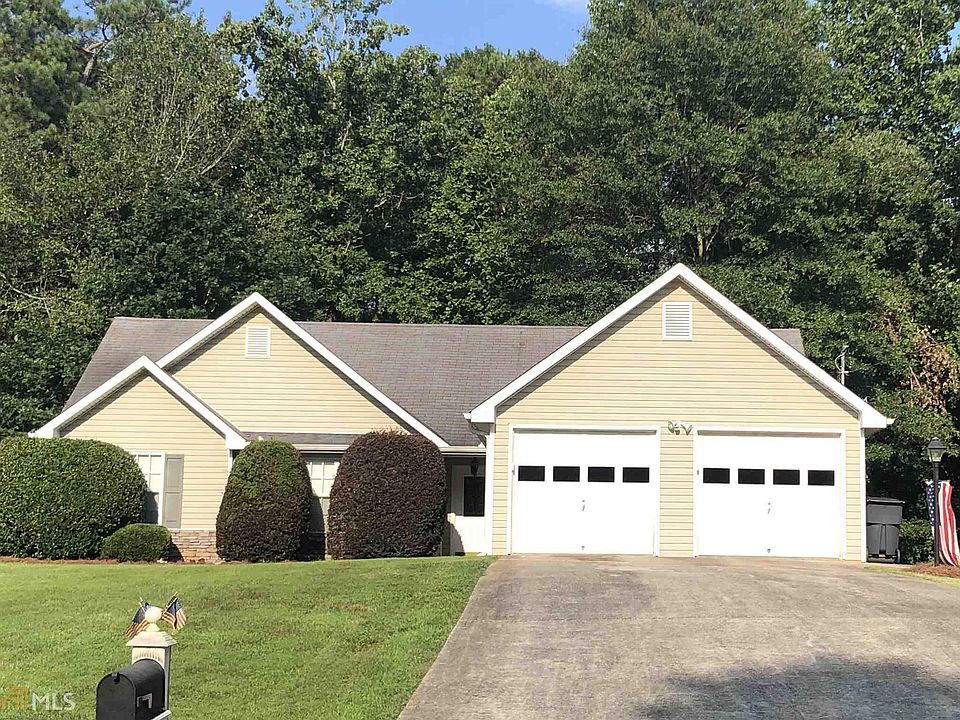 1st image of 550 Willow Creek Dr
