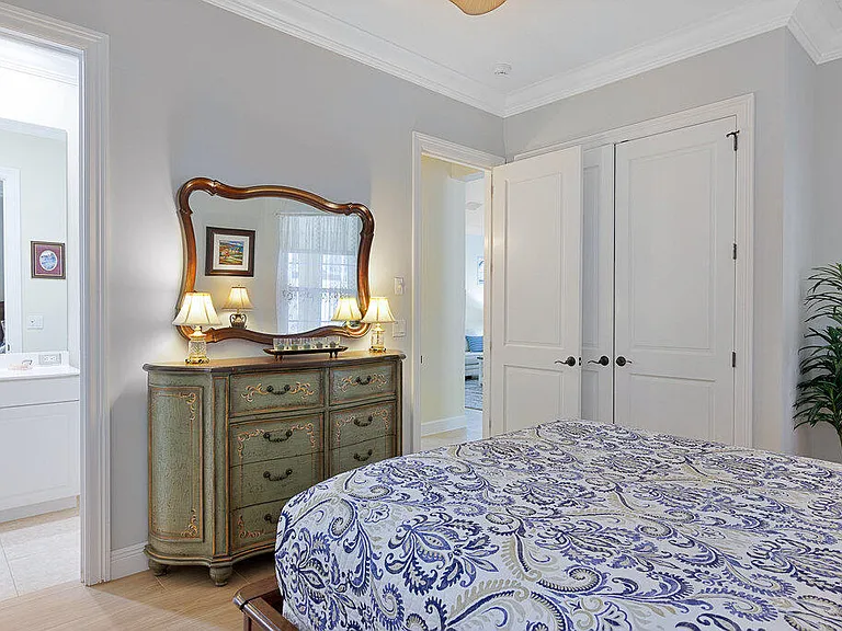 9190 Spring Time Dr — Photo 18