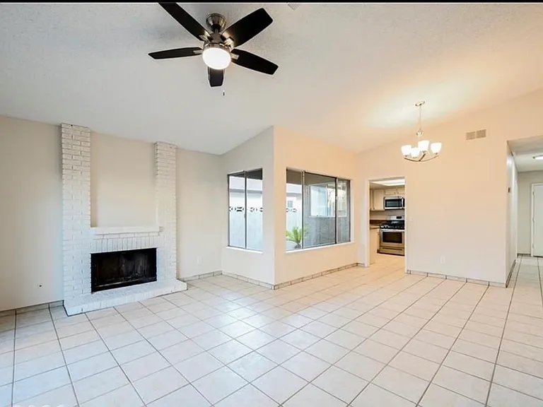 4405 McBride Dr — Photo 2