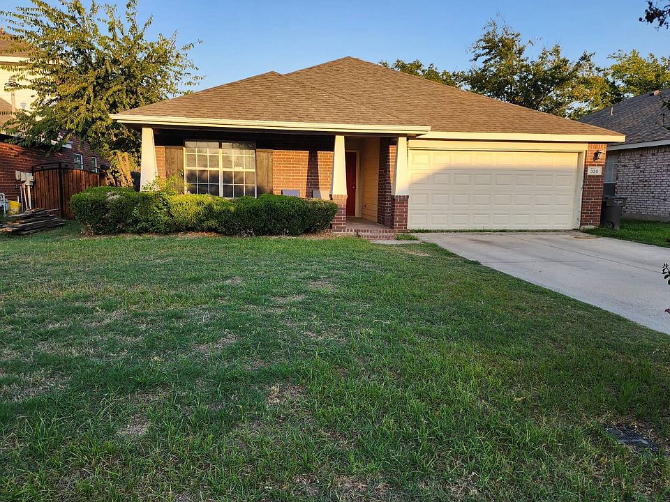 1st image of 320 Pepperwood Trl