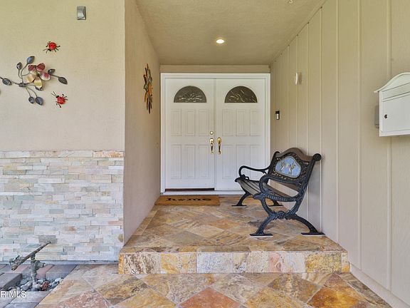 5th image of 1628 Camberwell Pl