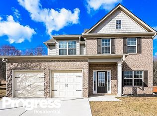 4074 Village Crossing Cir, Ellenwood, GA 30294