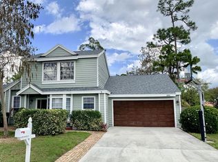 1098 Aviary Rd, Wellington, FL 33414