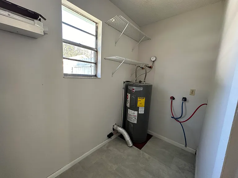 280 Sunset Dr #A — Photo 9