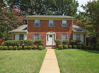 2977 Egan Dr, Memphis, TN 38115