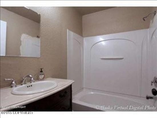 5th image of 17244 Santa Maria Dr