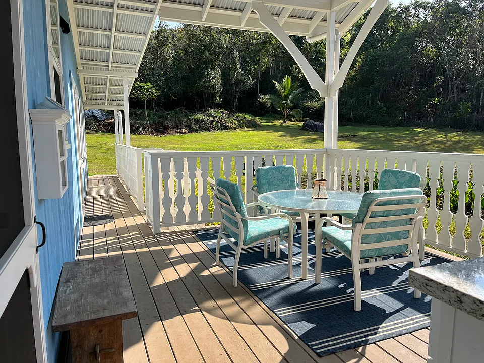 81 Saint Johns Rd #1080