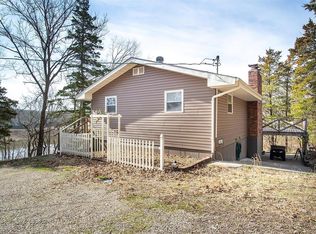 11252 Upper Bluff Ct, Ste Genevieve, MO 63670